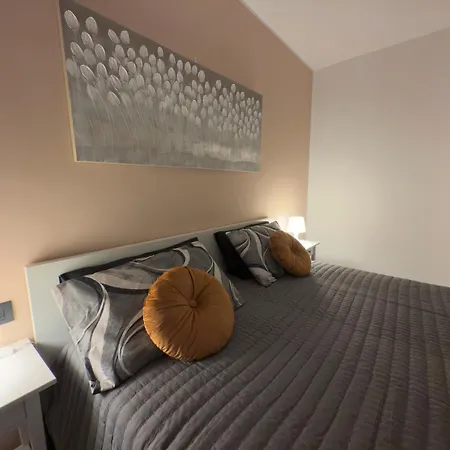 Salix Aurea Apartment